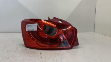 Fanale posteriore principale sinistro (luci)