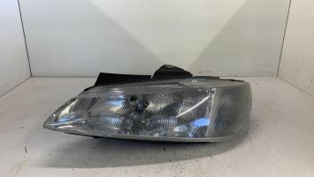 Gruppo ottico anteriore principale sinistro (luci)(faro)
