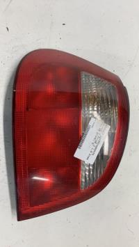 Fanale posteriore principale sinistro (luci)