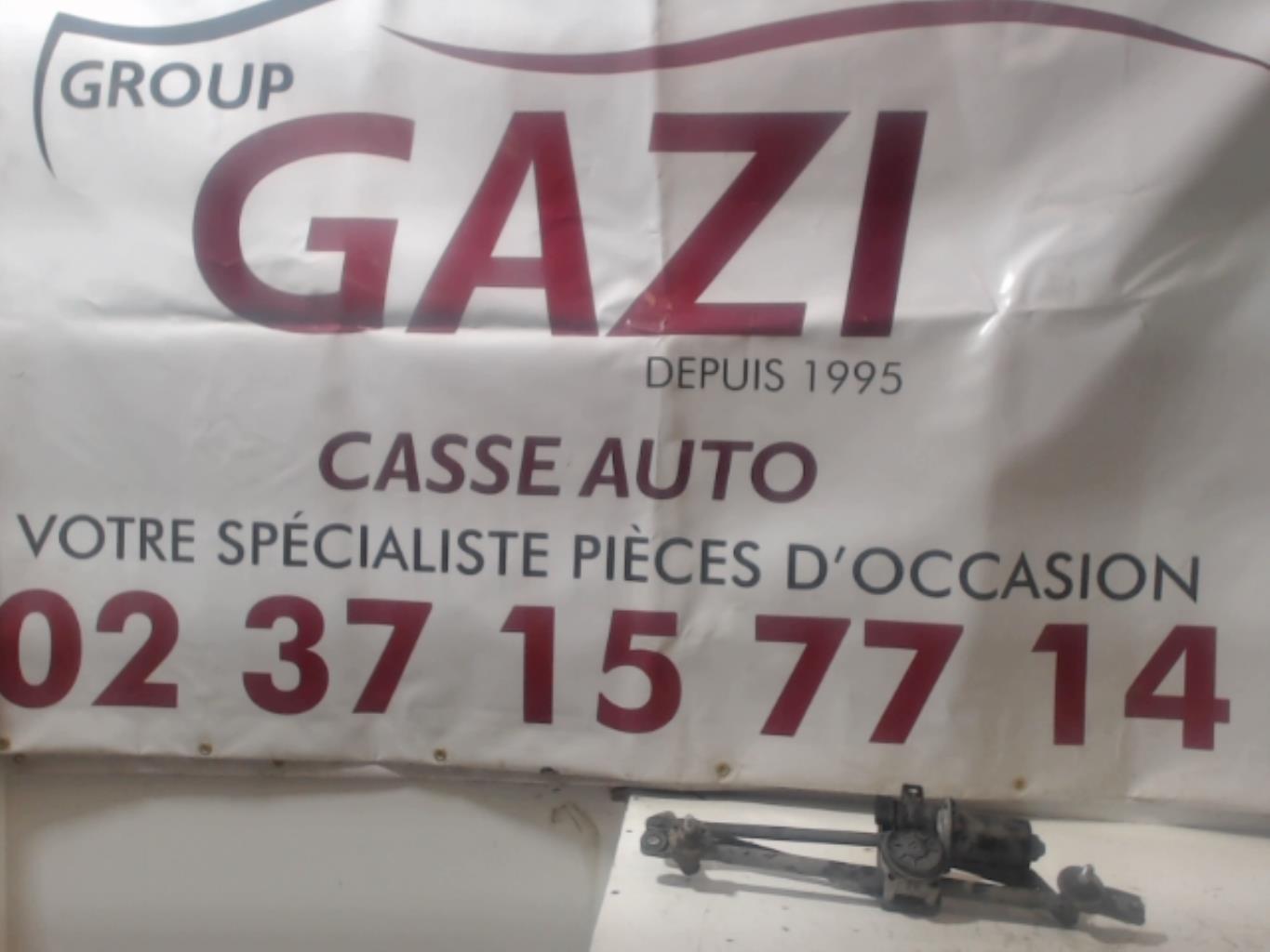 Mecanisme d'essuie glace