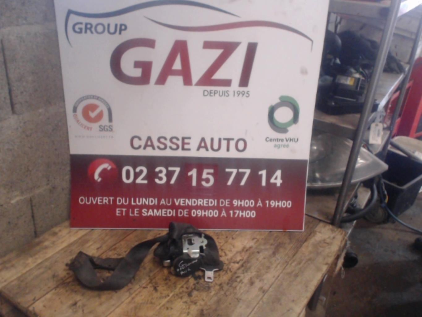 Ceinture avant gauche