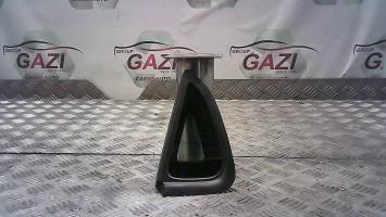 Custode arriere gauche