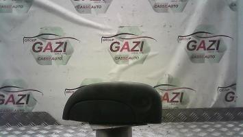 Poignee porte avant gauche