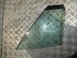 Custode avant droit (porte)