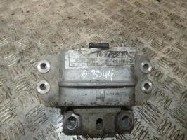 Support moteur gauche