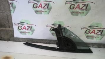 Custode avant gauche