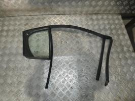 Custode arriere gauche (porte)
