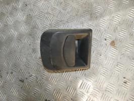 Poignee porte avant gauche