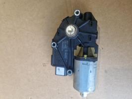 Moteur toit ouvrant