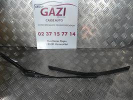 Bras essuie glace avant gauche