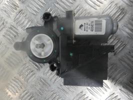 Moteur leve vitre avant gauche