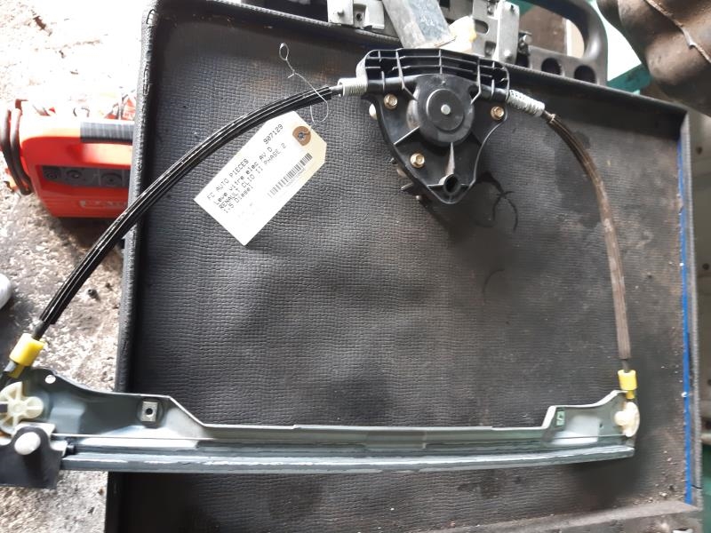 Leve vitre electrique avant droit