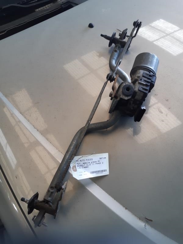 Moteur essuie glace avant