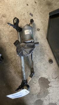 Moteur essuie glace avant