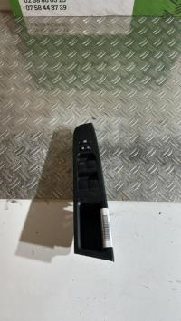 Interrupteur de leve vitre avant gauche