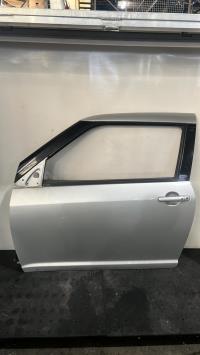 Porte avant gauche