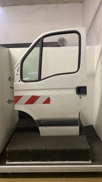 Porte avant gauche