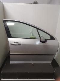 Porte avant droit