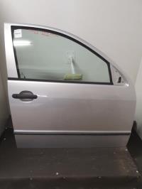 Porte avant droit