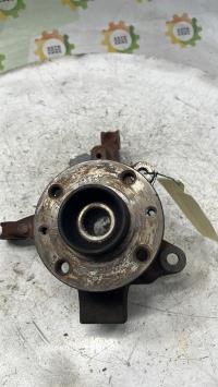 Fusee avant droit