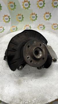 Fusee avant gauche
