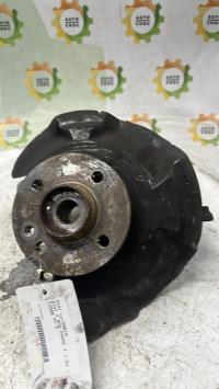 Fusee avant gauche