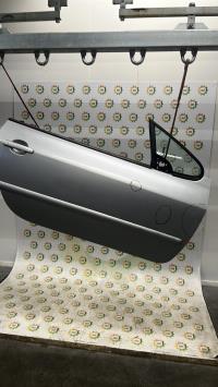 Porte avant droit