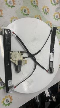 Leve vitre electrique avant droit