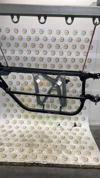 Leve vitre electrique avant droit
