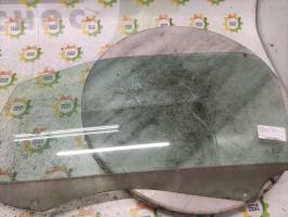 Vitre avant gauche