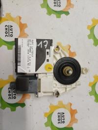Moteur leve vitre avant droit