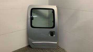 Porte laterale droit