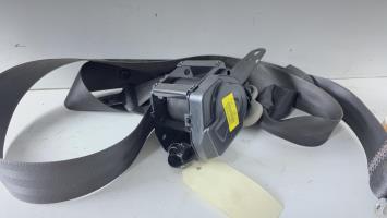 Ceinture avant droit