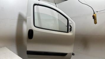 Porte avant droit