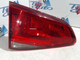 Feu arriere secondaire gauche (feux)