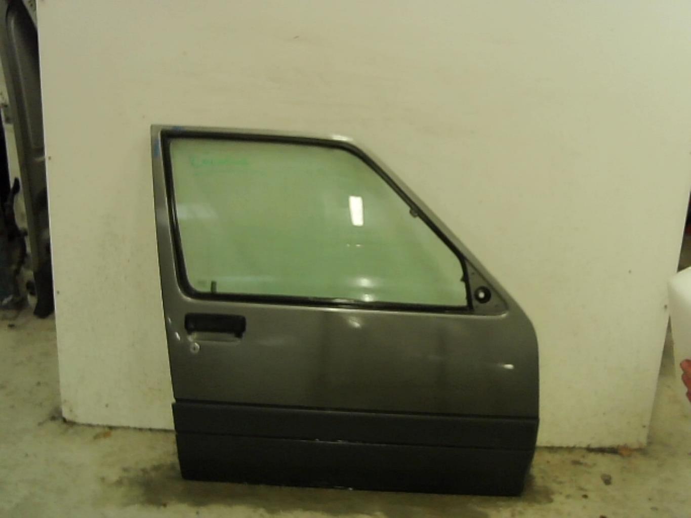 Porte avant droit