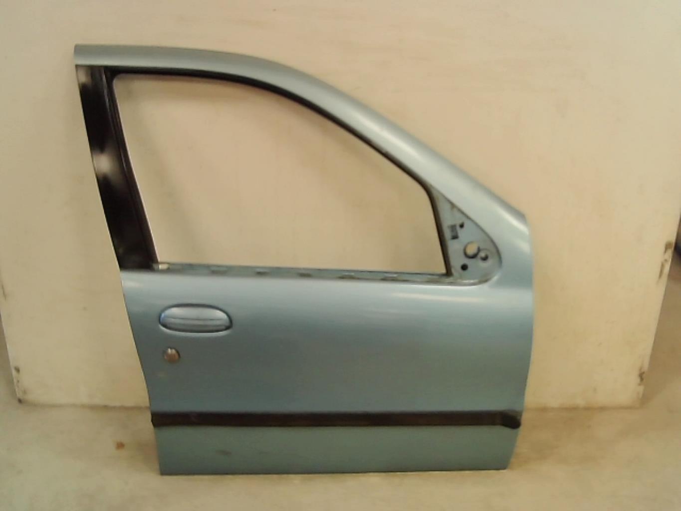 Porte avant droit