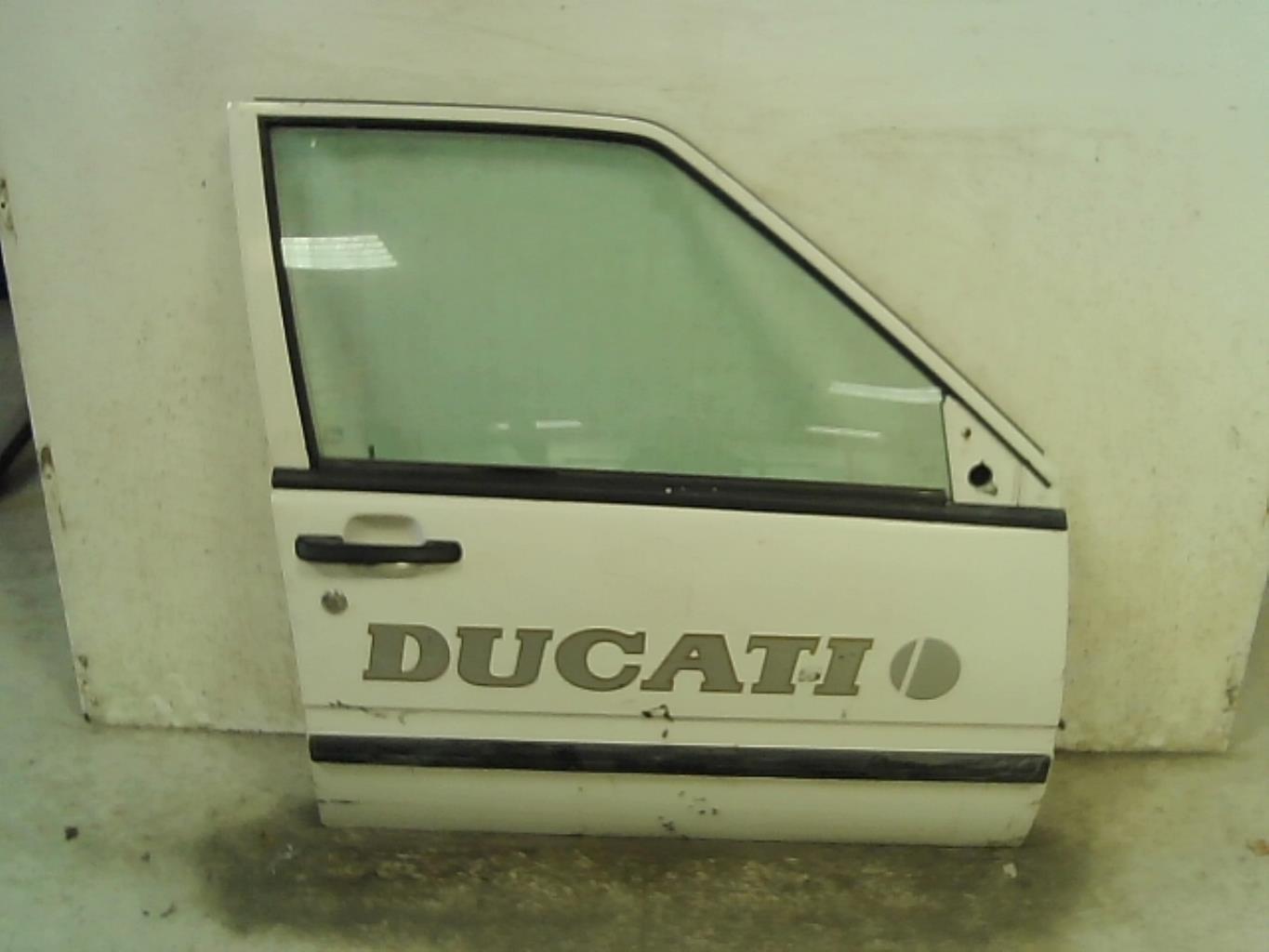 Porte avant droit