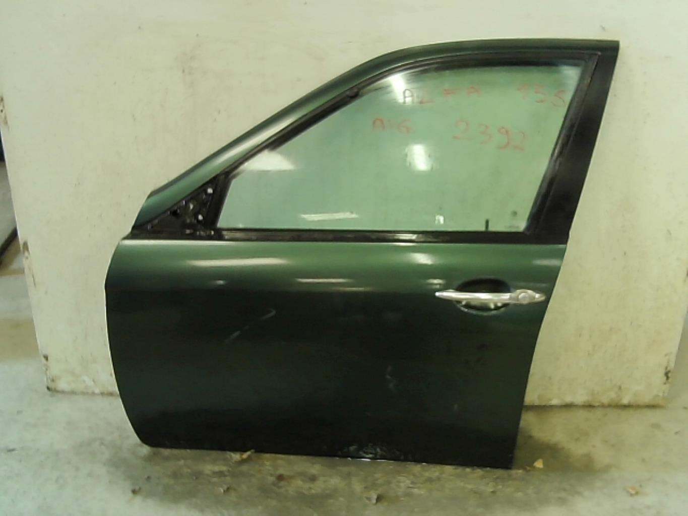 Porte avant gauche