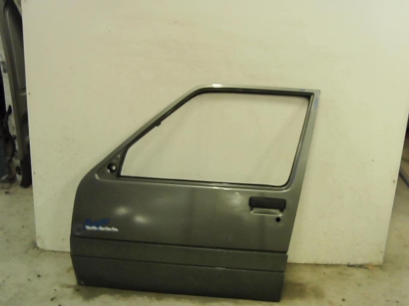 Porte avant gauche