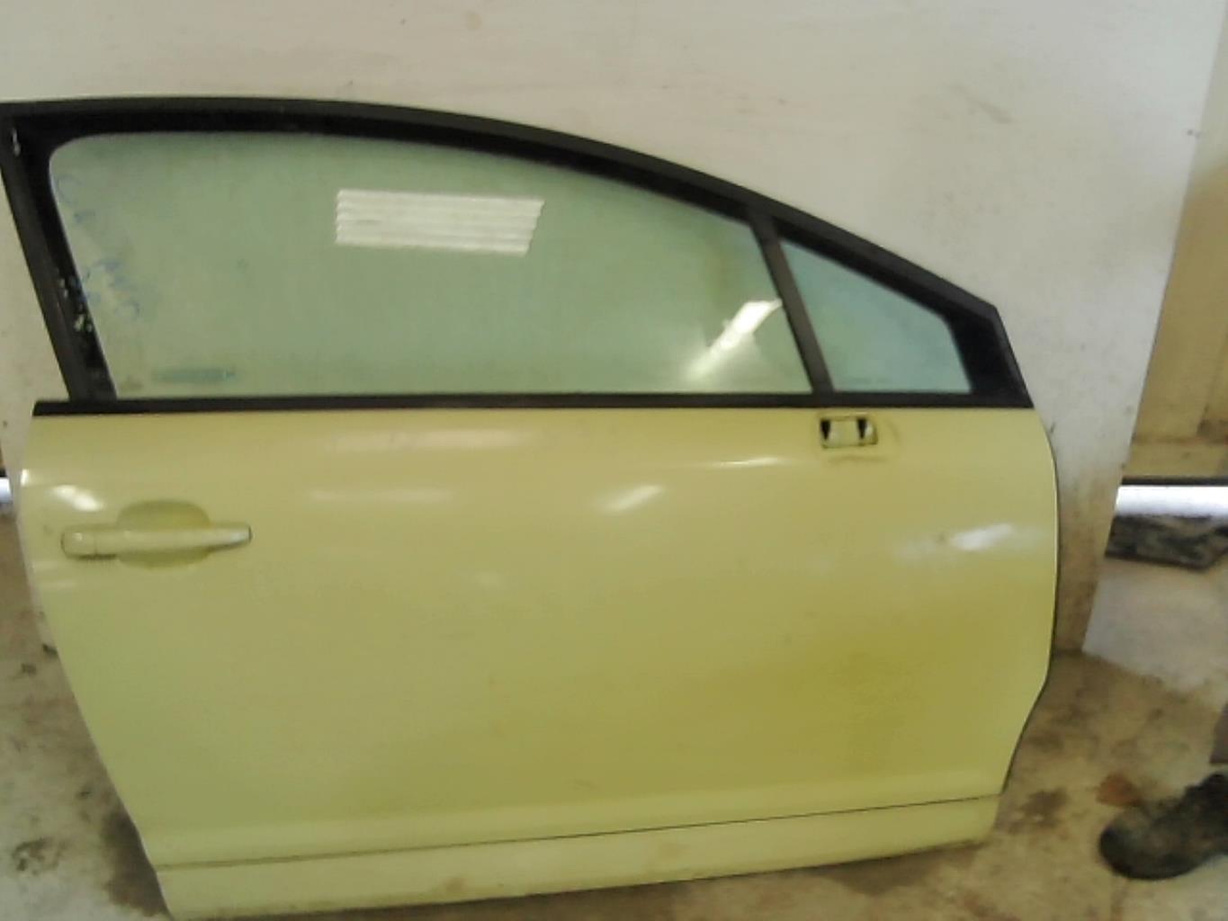 Porte avant droit