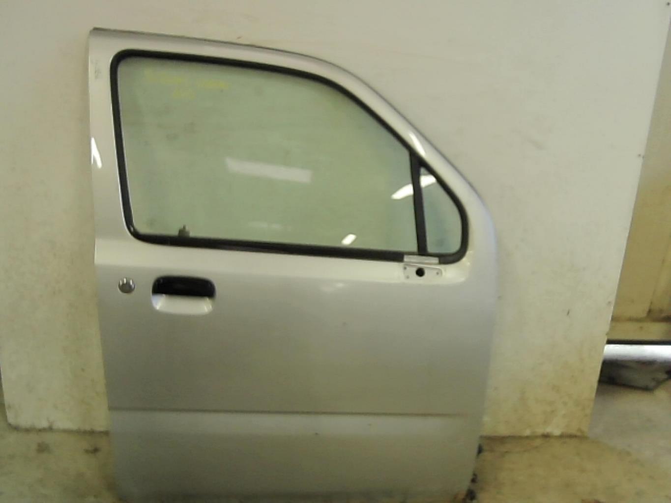 Porte avant droit