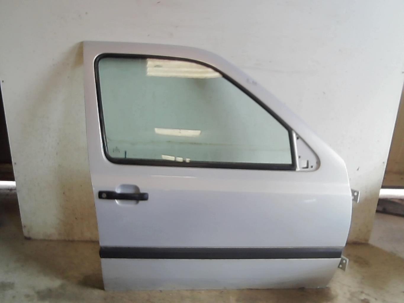 Porte avant droit