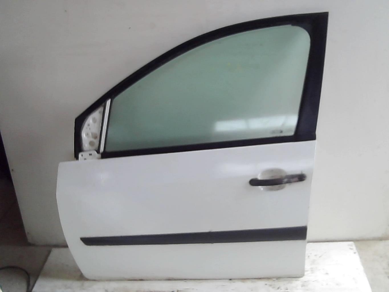 Porte avant gauche