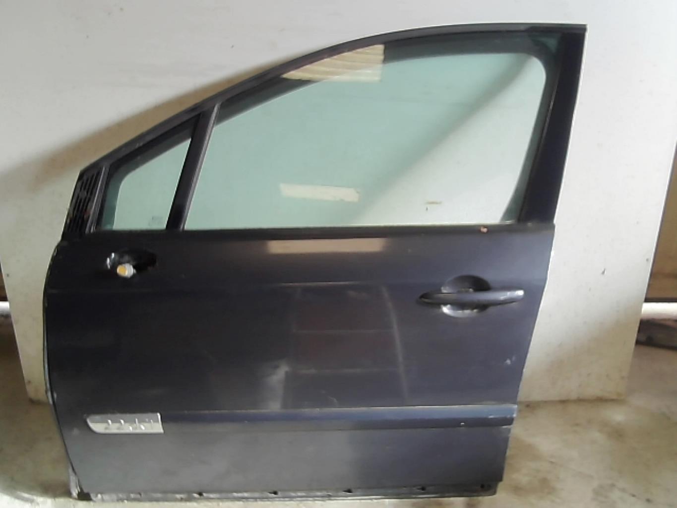 Porte avant gauche