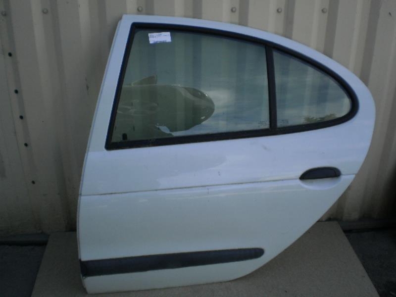 Porte arriere gauche