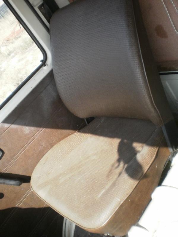 Siege avant droit VOLKSWAGEN LT28  - 1