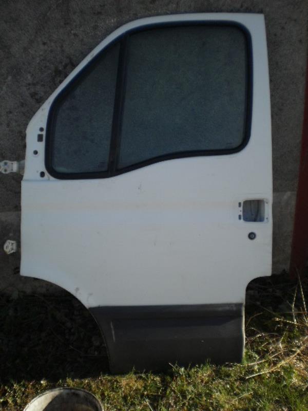 Porte avant gauche