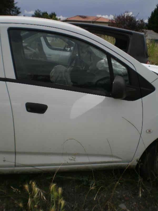 Porte avant droit