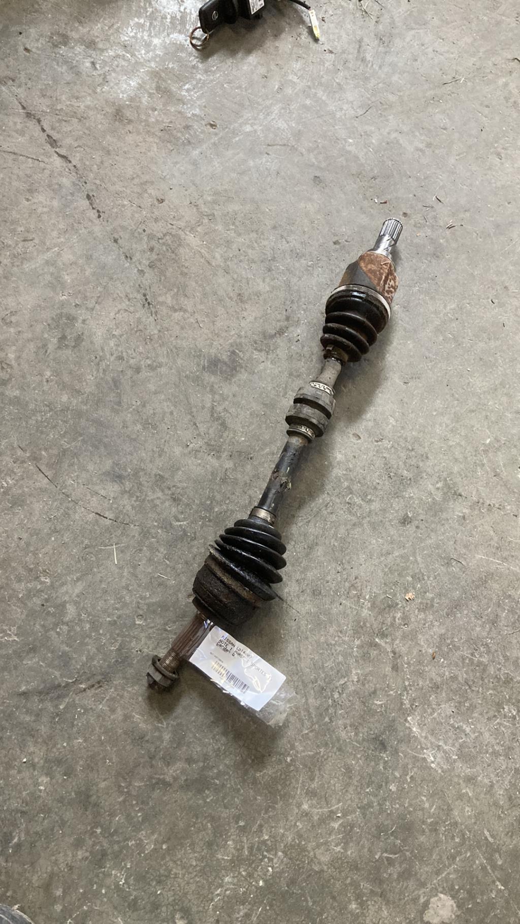 Cardan gauche (transmission)